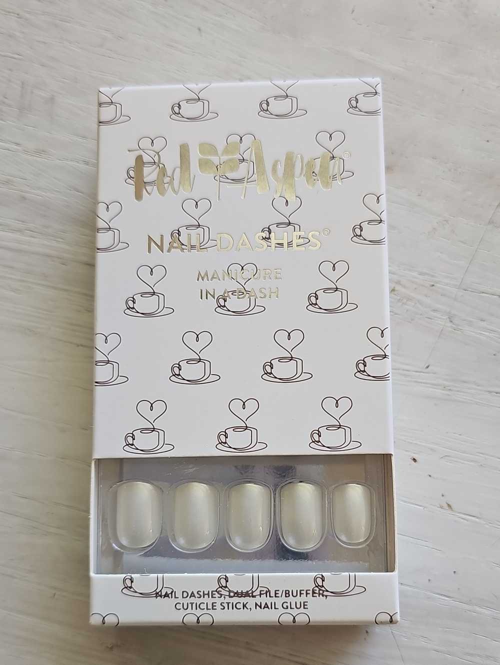 Nail Dashes Manicure in a Dash - Shimmery White Press-On Nails.